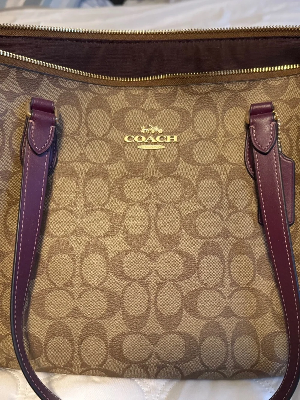 Coach tote — used once- like new